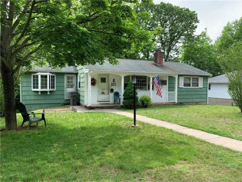 40 Lorann Drive Naugatuck CT 06770