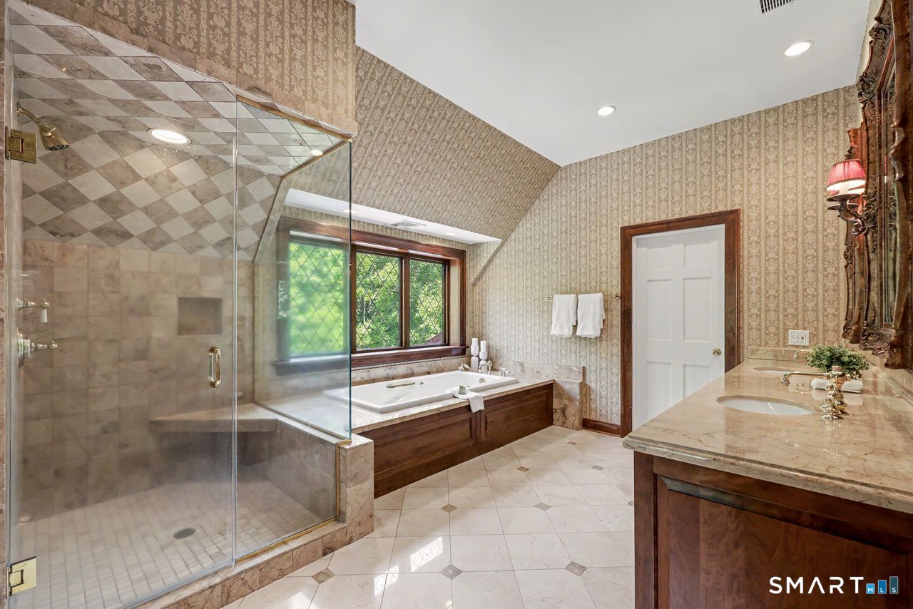 991 Lake Avenue Greenwich CT 06831