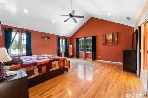 672 West Main Street West Haven CT 06516