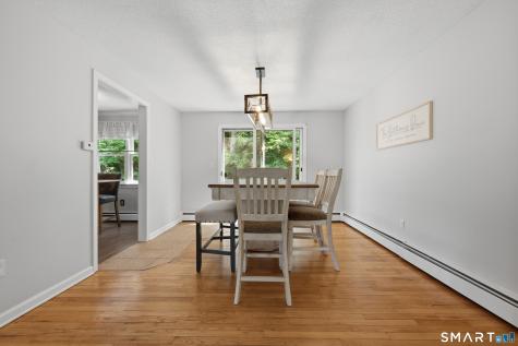 15 Deer Run Lane North Haven CT 06473