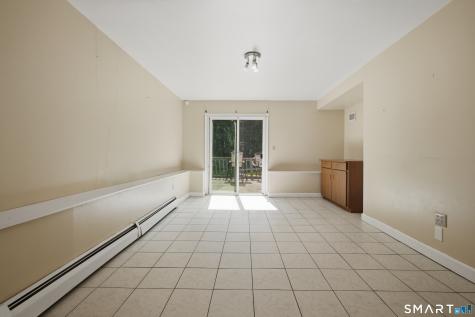 15 Deer Run Lane North Haven CT 06473