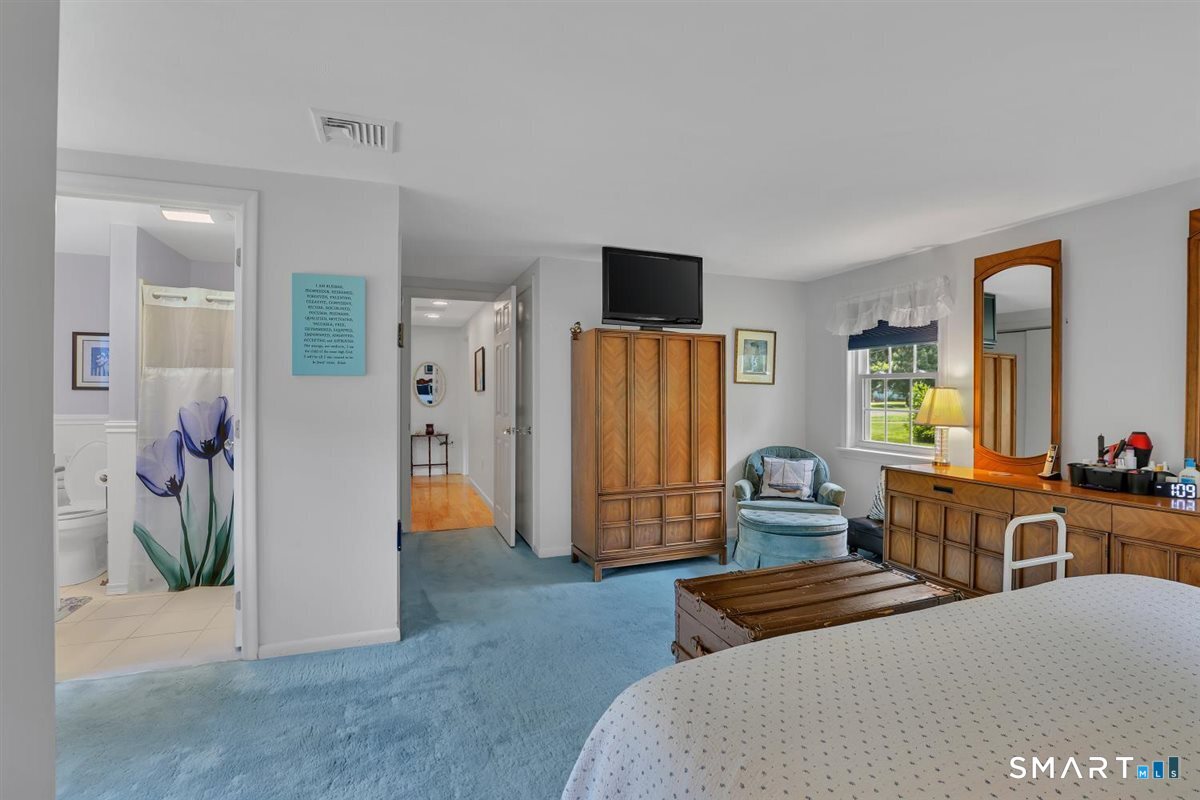 11 Castle View Drive Chester CT 06412