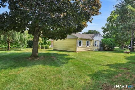 11 Castle View Drive Chester CT 06412