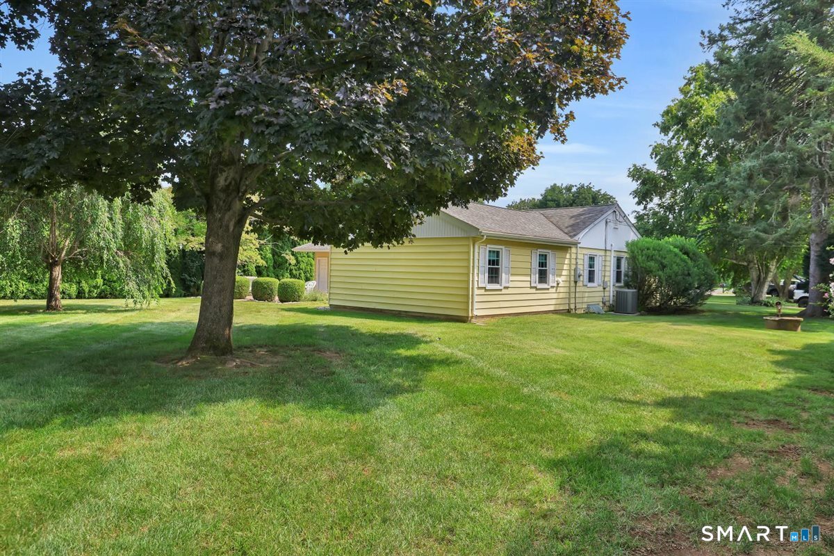 11 Castle View Drive Chester CT 06412