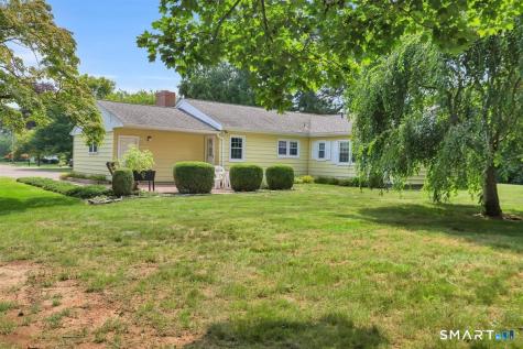 11 Castle View Drive Chester CT 06412