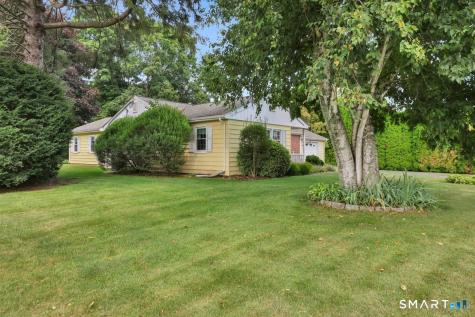11 Castle View Drive Chester CT 06412