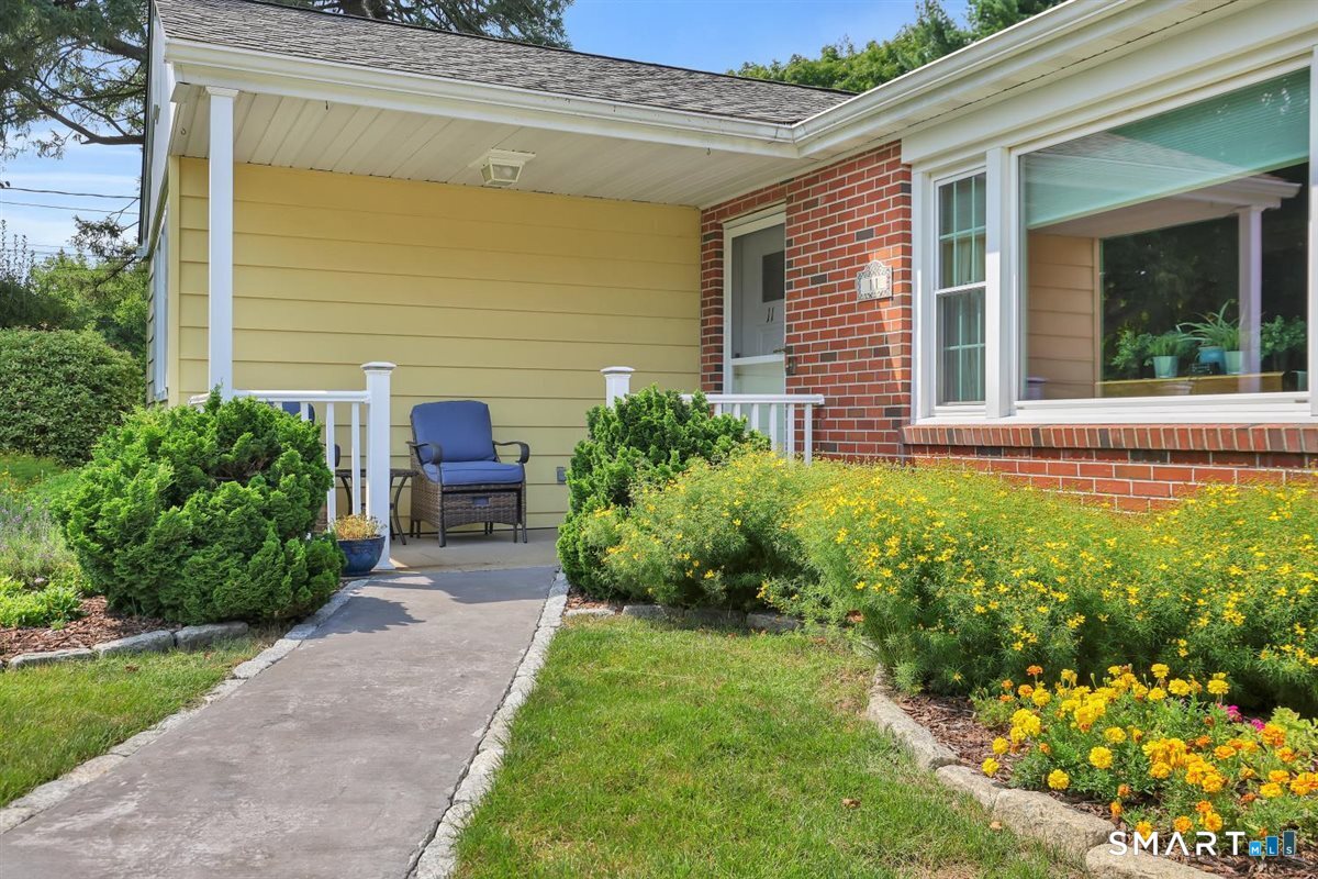 11 Castle View Drive Chester CT 06412