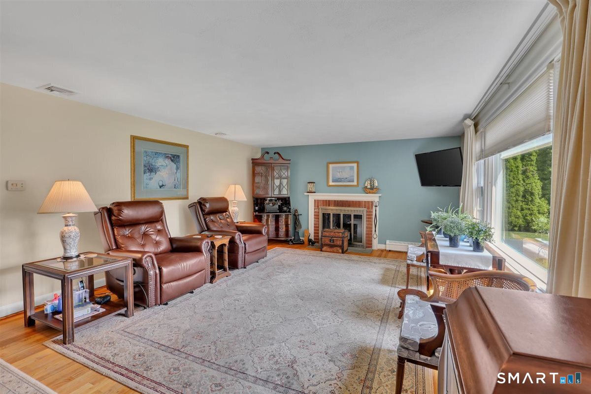 11 Castle View Drive Chester CT 06412