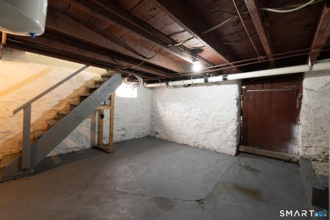 48 Twining Street Bristol CT 06010