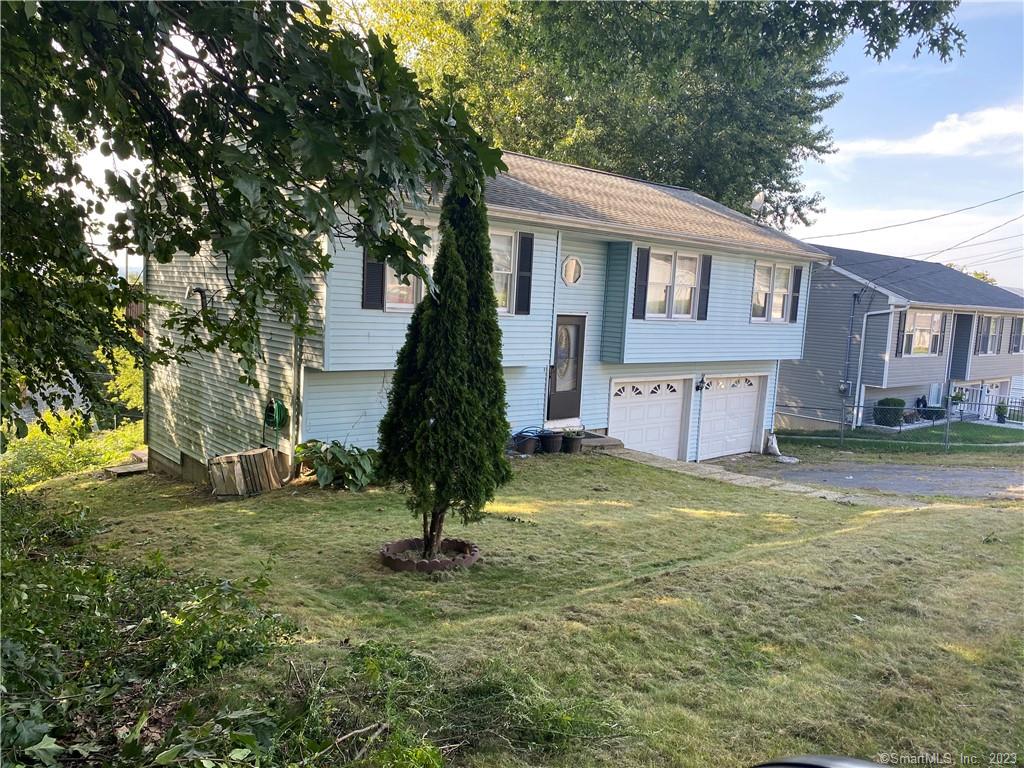 35 Santoro Street Waterbury CT 06704