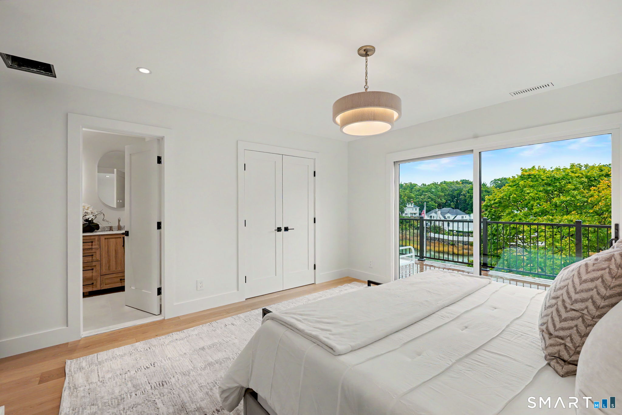 19 Davenport Avenue Greenwich CT 06830