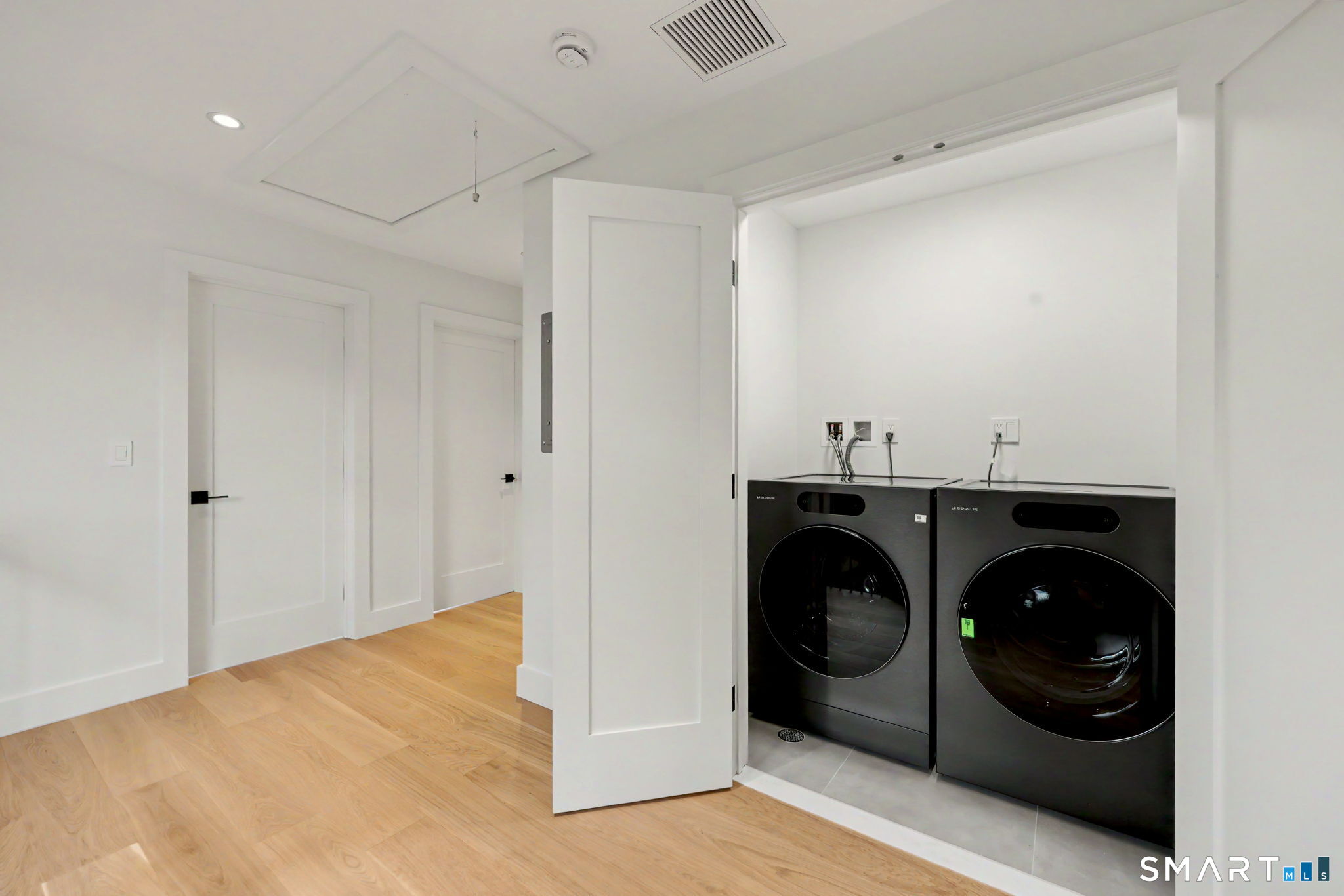 19 Davenport Avenue Greenwich CT 06830