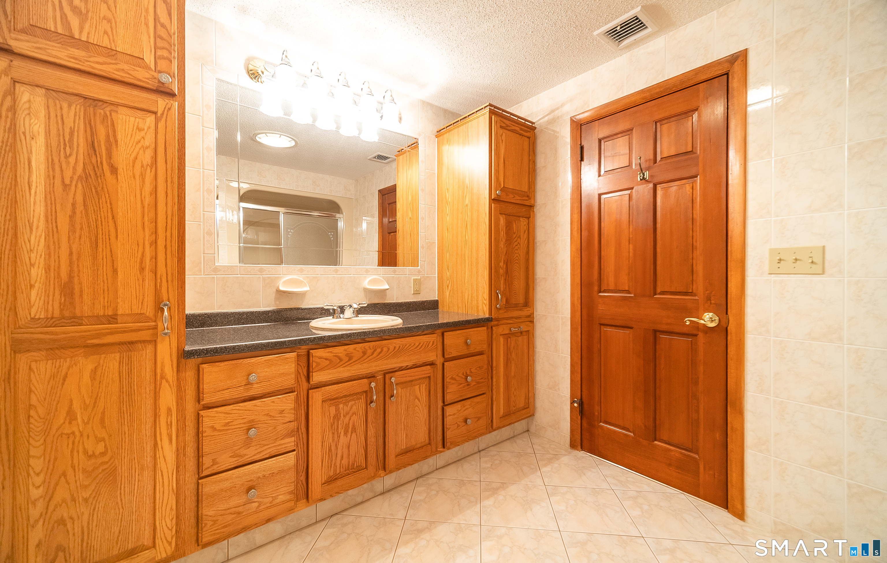 118 Camp Street Middletown CT 06457