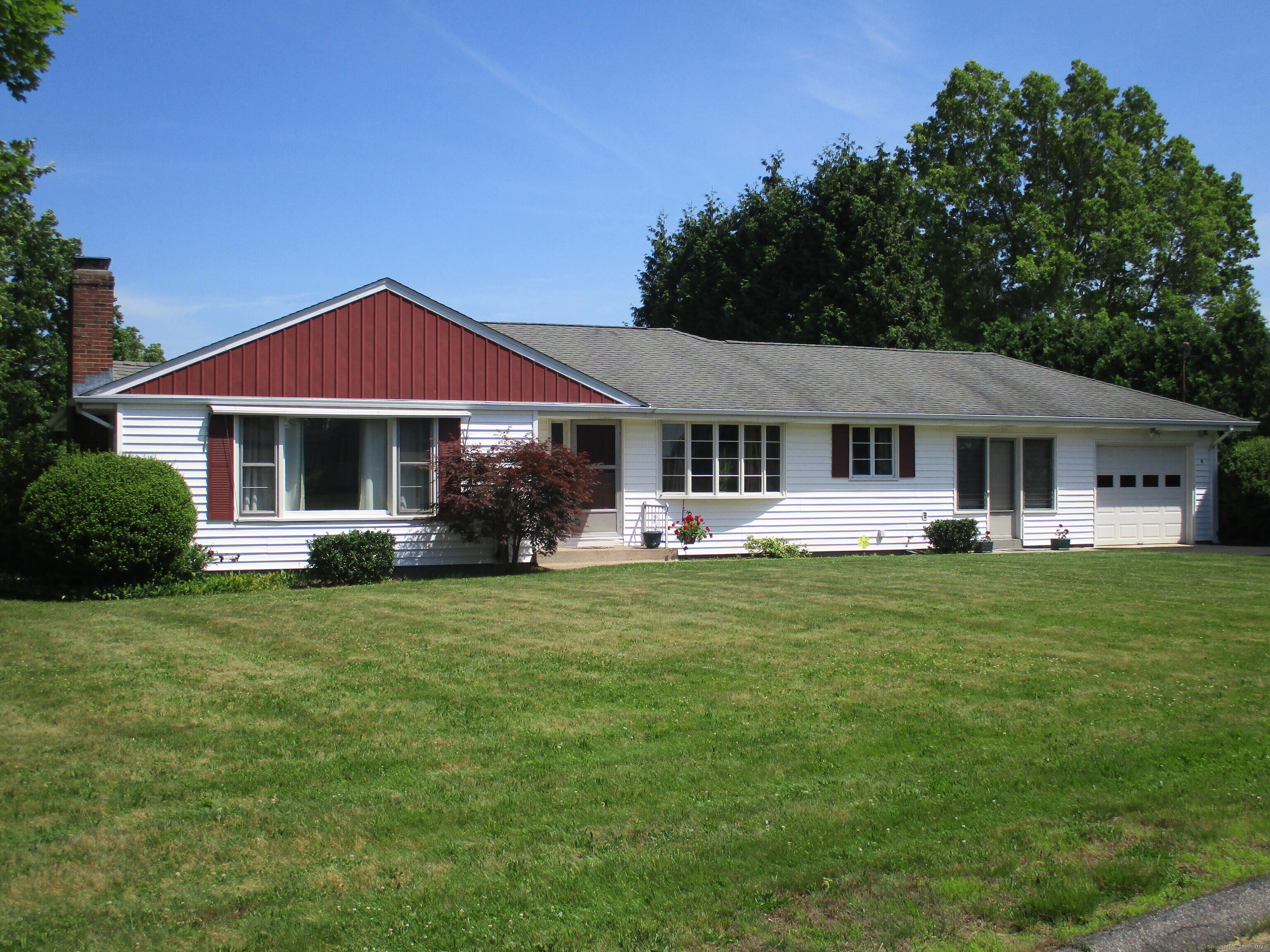 8 Susan Lane Meriden CT 06450