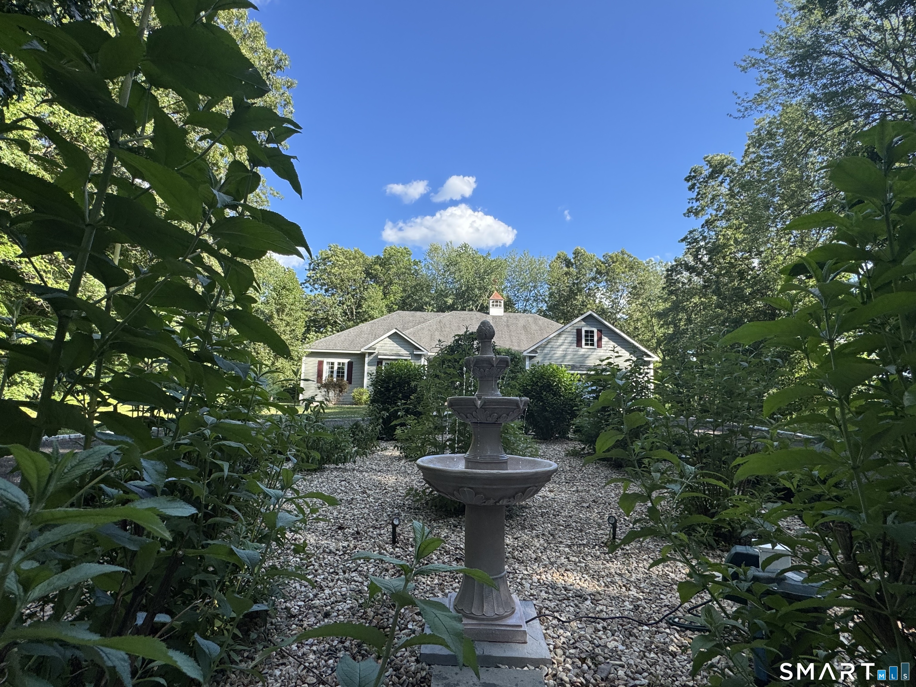 1953 Hartford Turnpike North Haven CT 06473
