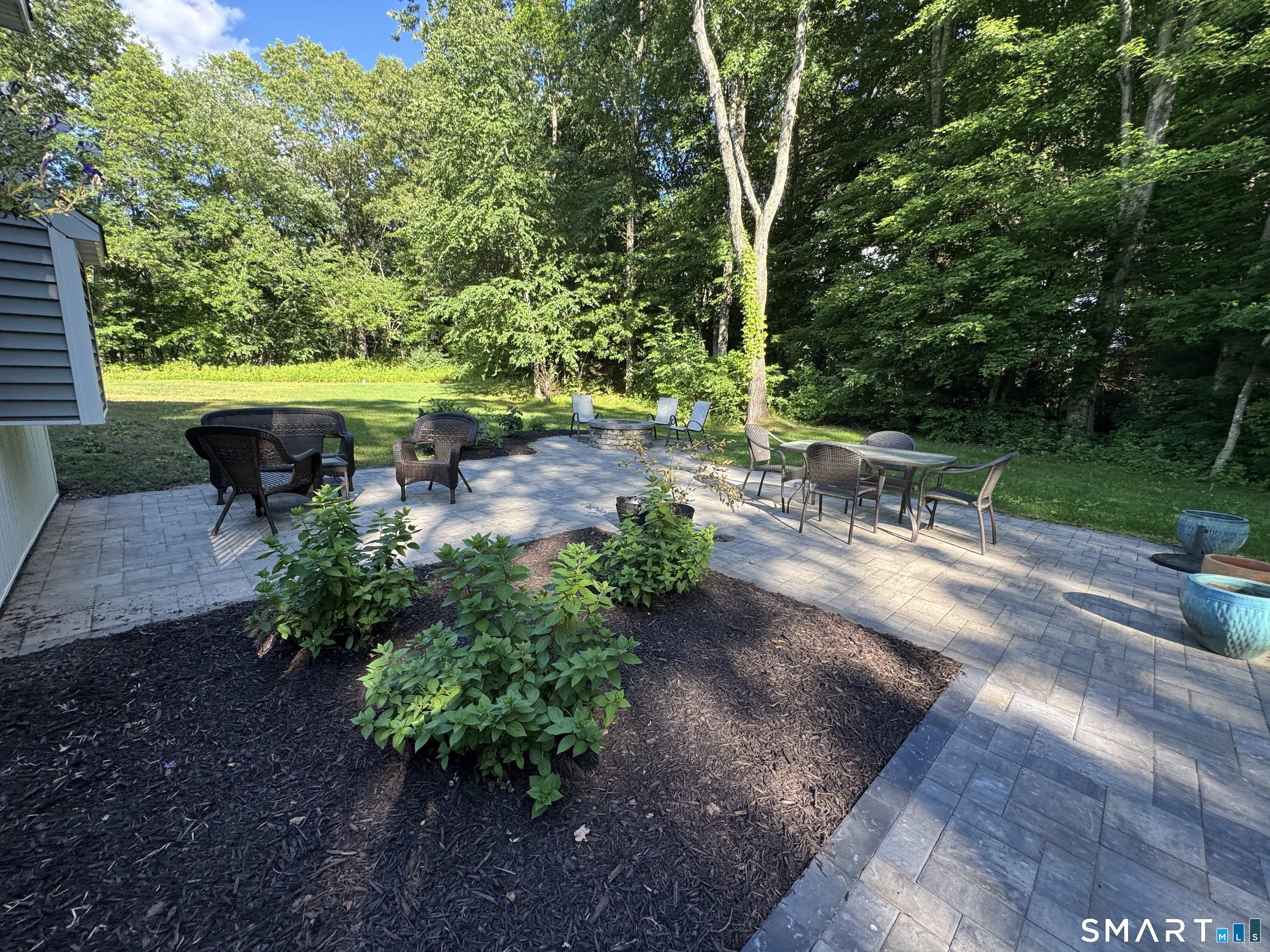 1953 Hartford Turnpike North Haven CT 06473