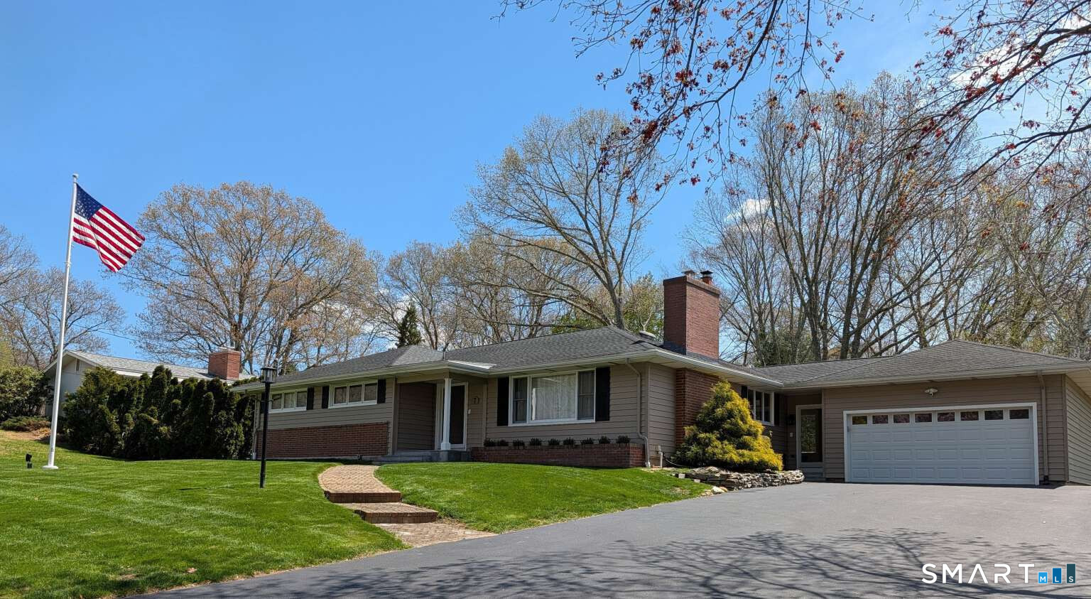 7 North Ledge Rock Road East Lyme CT 06357