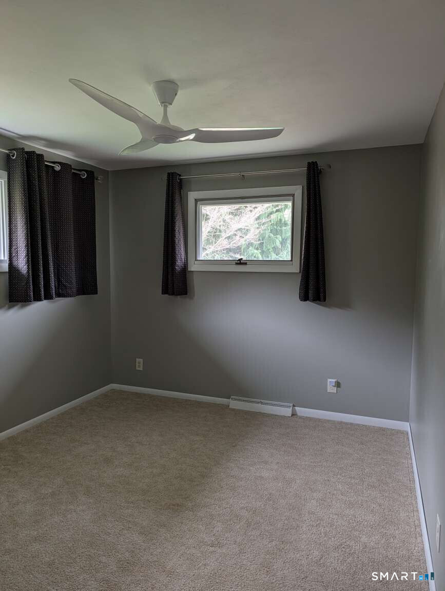 7 North Ledge Rock Road East Lyme CT 06357