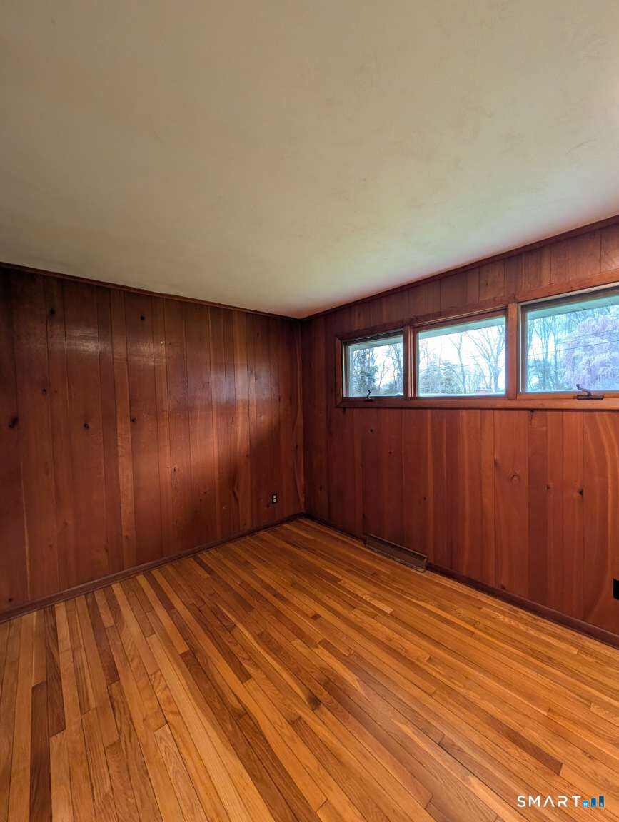 7 North Ledge Rock Road East Lyme CT 06357