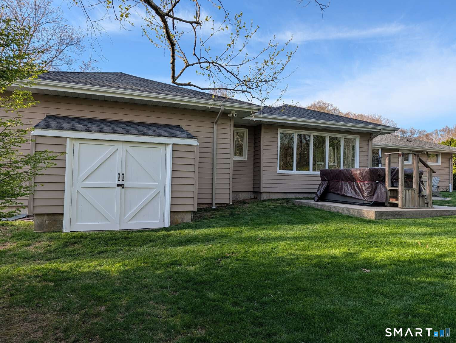 7 North Ledge Rock Road East Lyme CT 06357