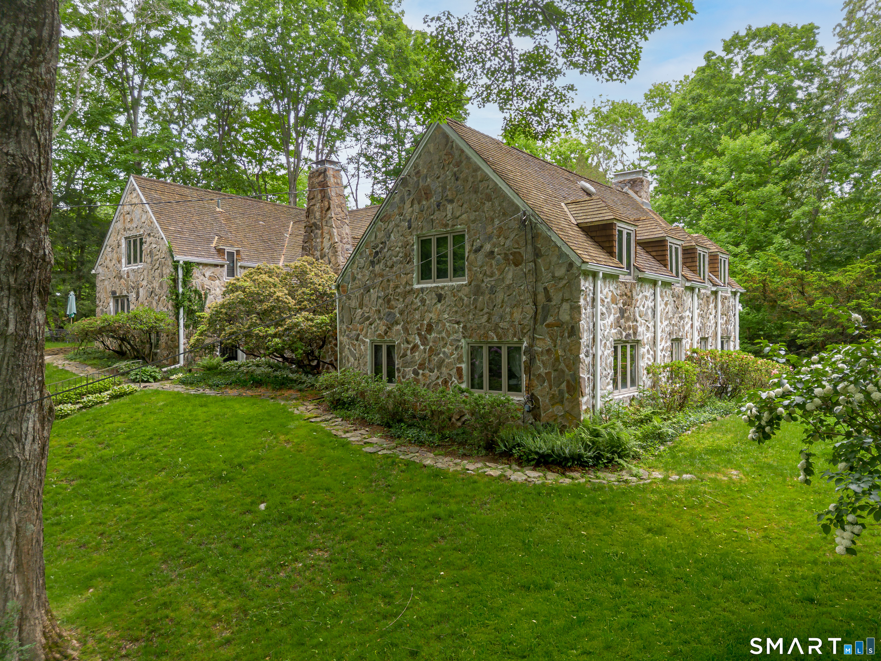 Gravel Island Road New Canaan CT 06840