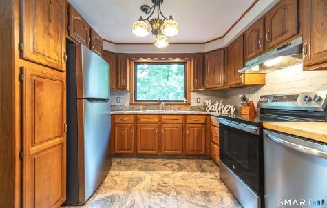 33 Case Circle Haddam CT 06441