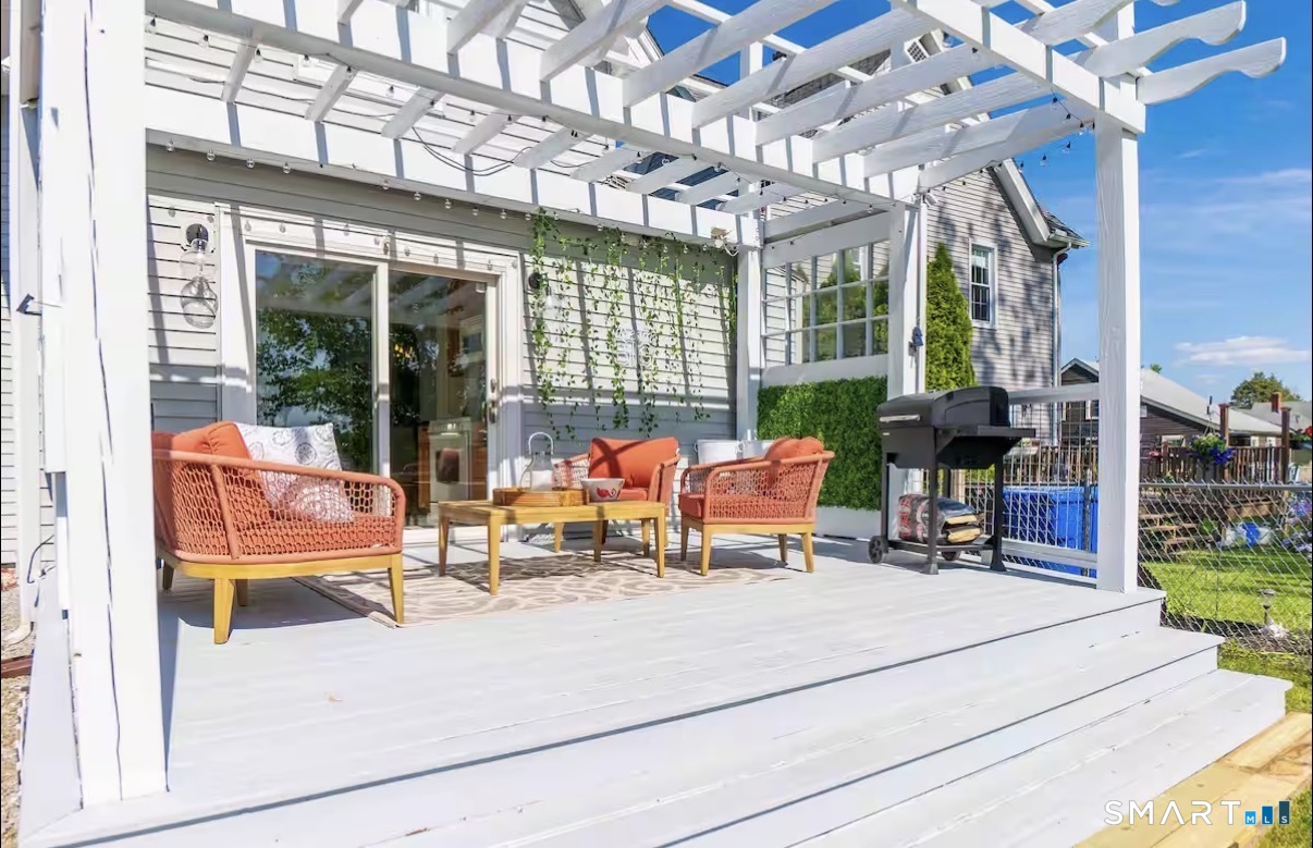 80 South River Street Enfield CT 06082