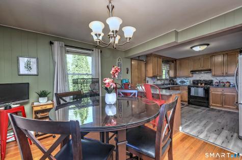 72 Whitewood Road Waterbury CT 06708