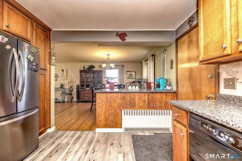 72 Whitewood Road Waterbury CT 06708