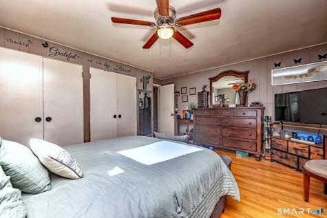 72 Whitewood Road Waterbury CT 06708