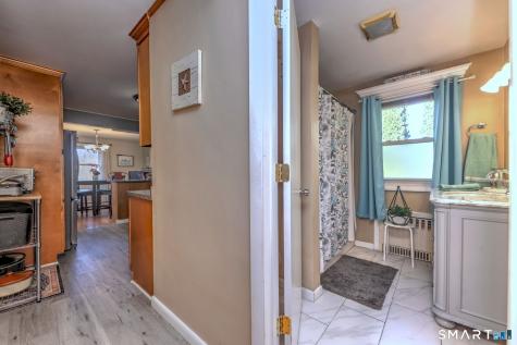 72 Whitewood Road Waterbury CT 06708