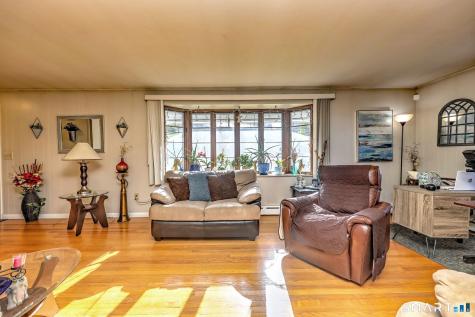 72 Whitewood Road Waterbury CT 06708