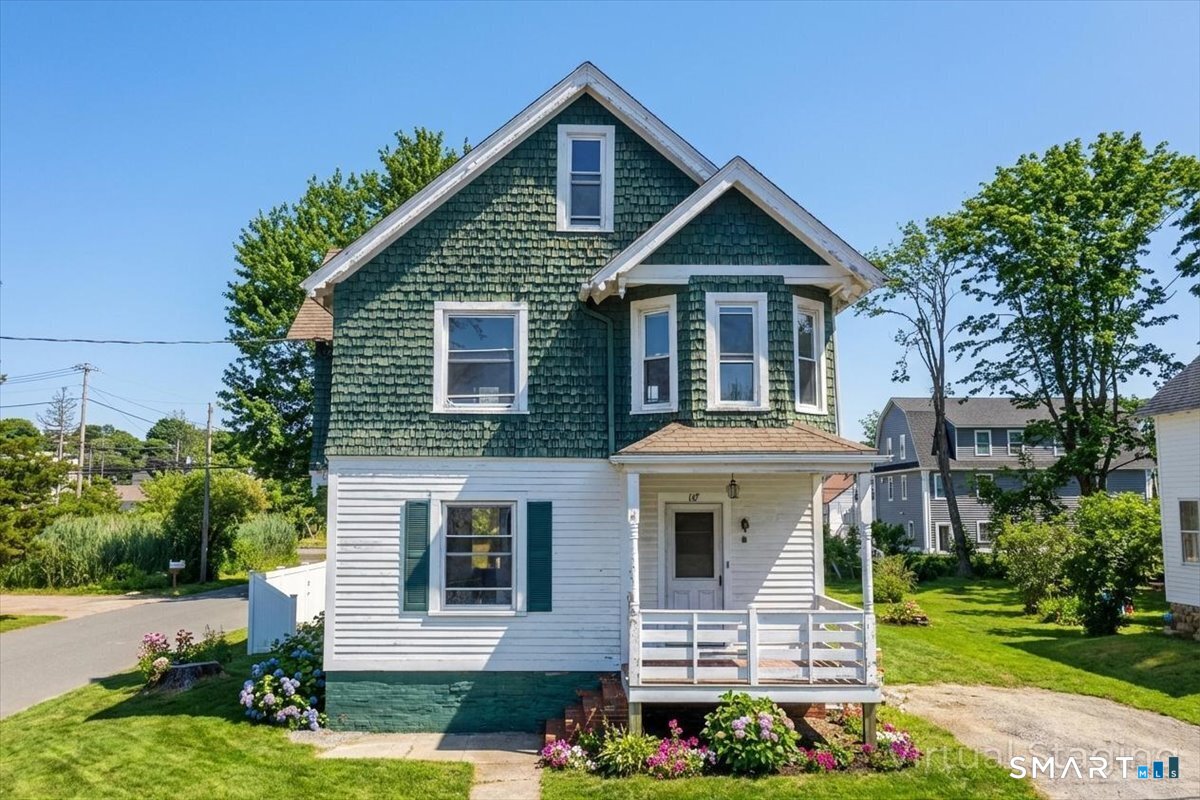 18 Maxson Street Groton CT 06355