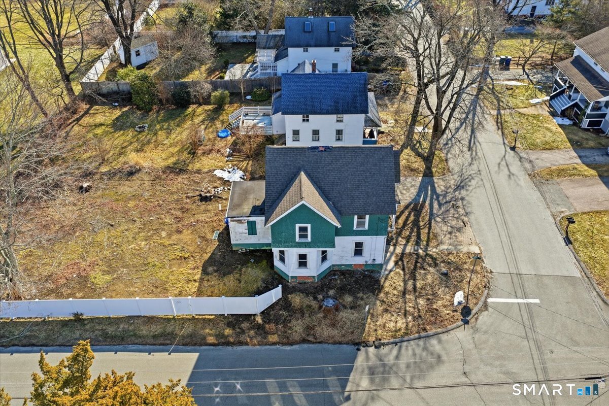 18 Maxson Street Groton CT 06355