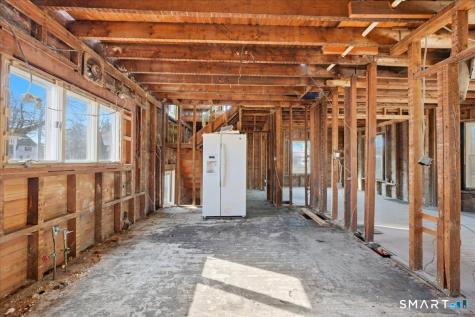 18 Maxson Street Groton CT 06355