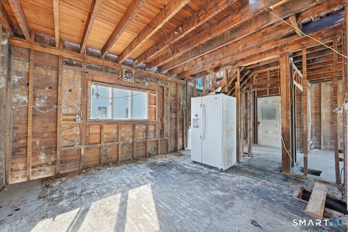 18 Maxson Street Groton CT 06355