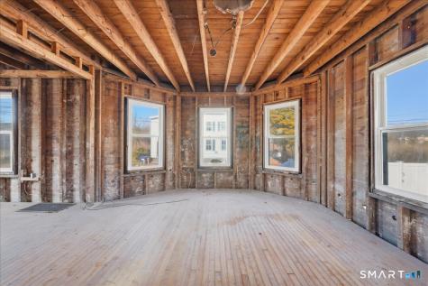 18 Maxson Street Groton CT 06355