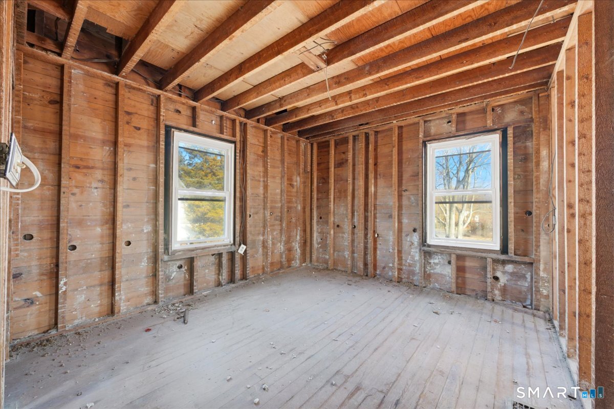 18 Maxson Street Groton CT 06355