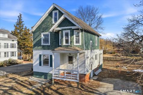18 Maxson Street Groton CT 06355