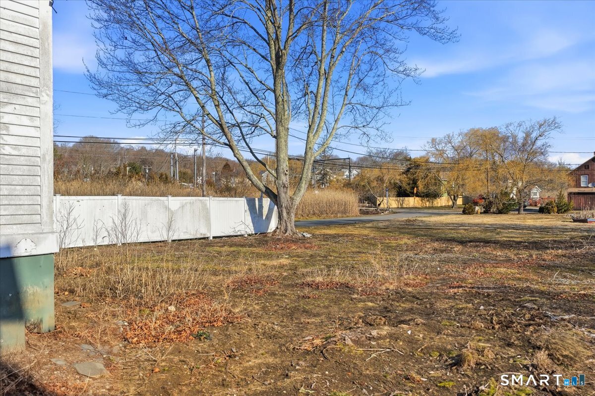 18 Maxson Street Groton CT 06355
