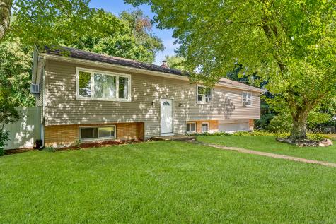 41 Sunrise Street Norwich CT 06360