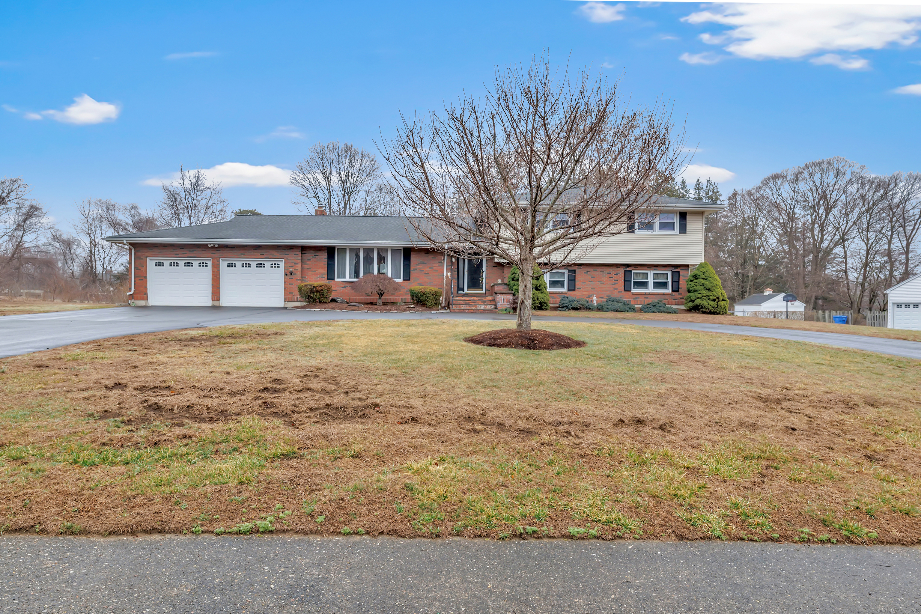 7 Sportsman Drive Shelton CT 06484