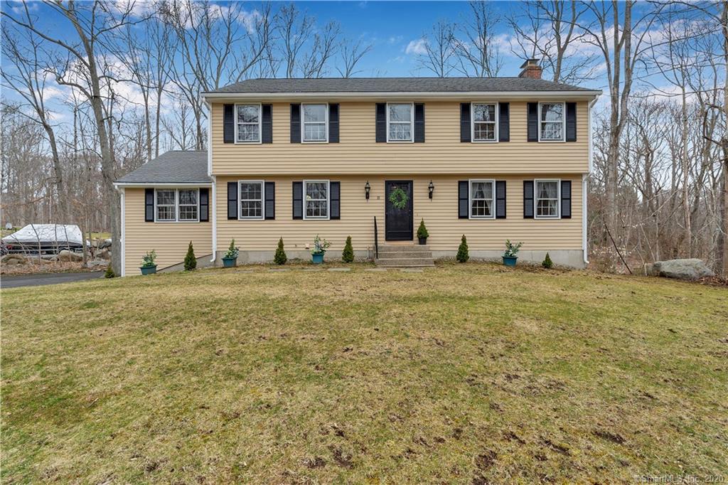 10 Wood Pond Lane Old Saybrook CT 06475