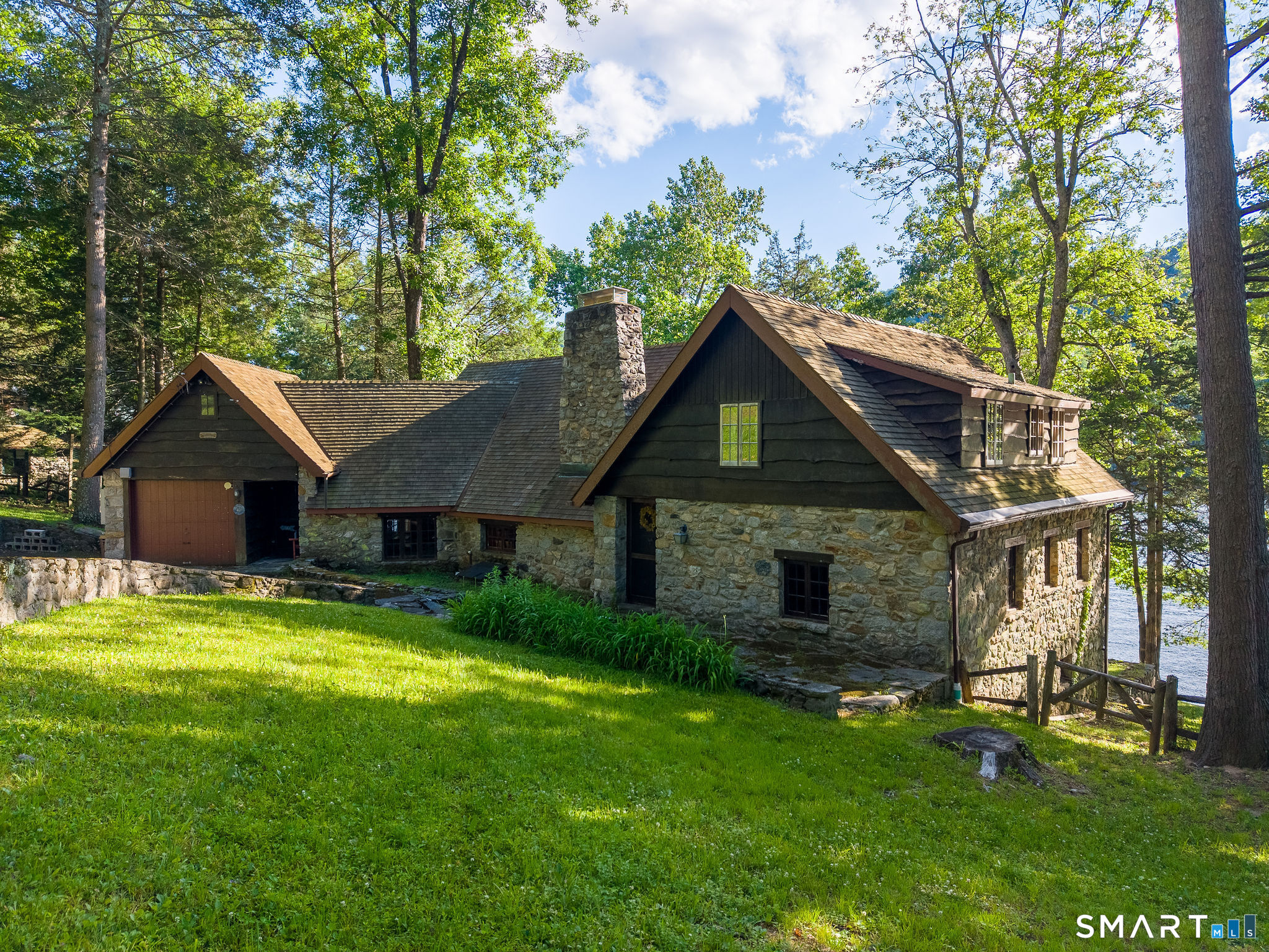 23 Echo Drive New Milford CT 06776