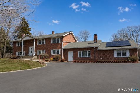 158 Leetes Island Road Branford CT 06405