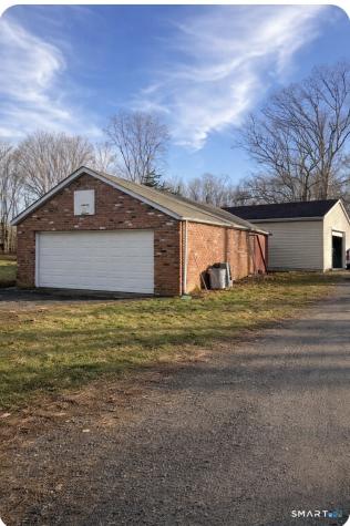 158 Leetes Island Road Branford CT 06405