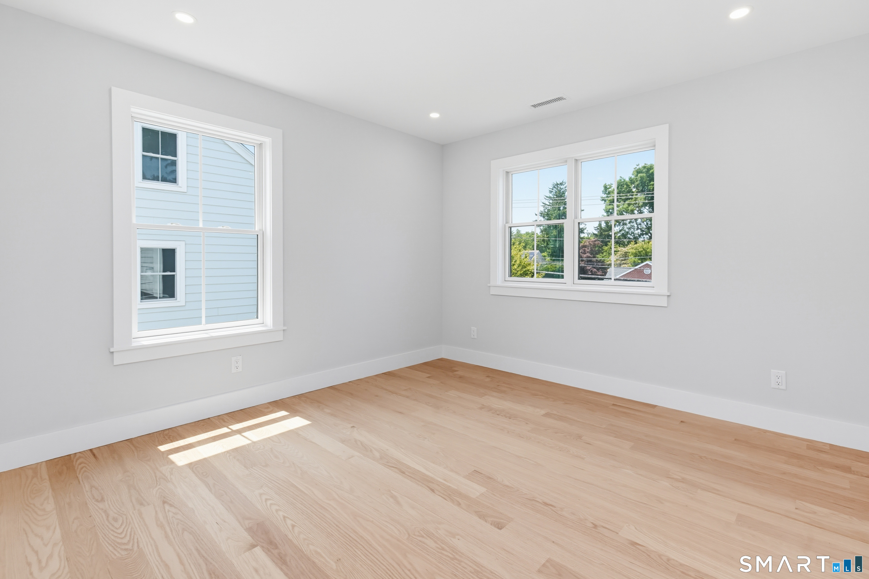 519 Newfield Avenue Stamford CT 06905