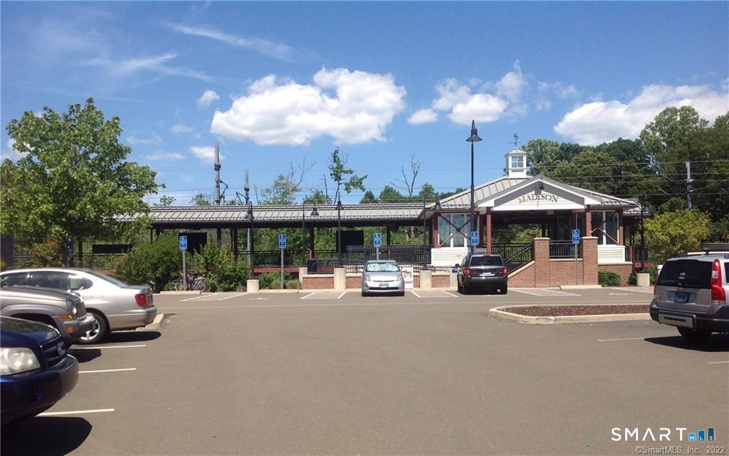 262 Mungertown Road Madison CT 06443