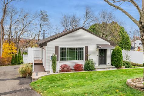 18 Roma Avenue Waterbury CT 06708