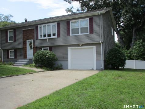 2 Timberland Drive West Haven CT 06516
